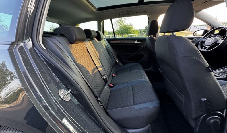 Panoramadach Bi-Xenon DSG Navi Klimatronic Tempomat Czujniki Parko 17″ full