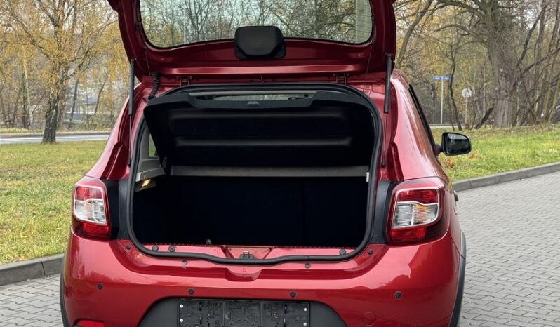 navi/po dużym serwisie/bezwypadek /elektryka /super stan /gwarancja full