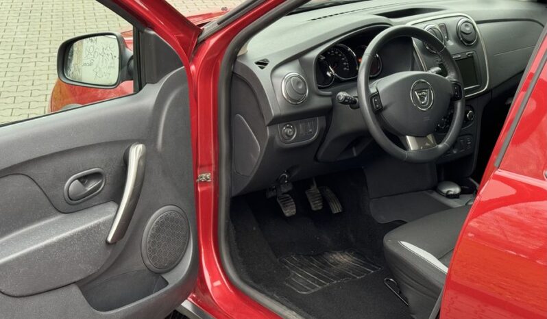 navi/po dużym serwisie/bezwypadek /elektryka /super stan /gwarancja full