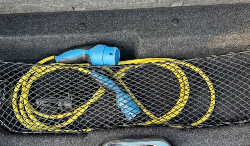 Volvo V60 D6 Plug-In-Hybrid AWD Geartronic Summum full