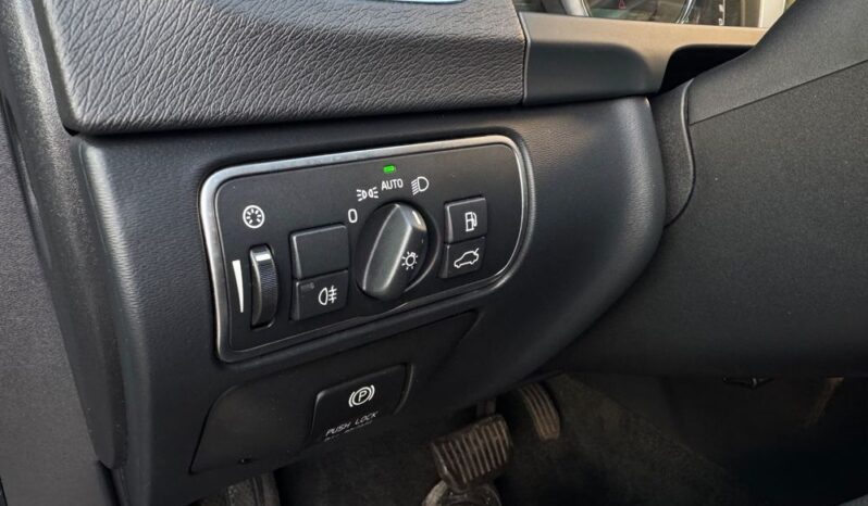 Volvo V60 D6 Plug-In-Hybrid AWD Geartronic Summum full