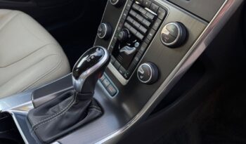 Volvo V60 D6 Plug-In-Hybrid AWD Geartronic Summum full