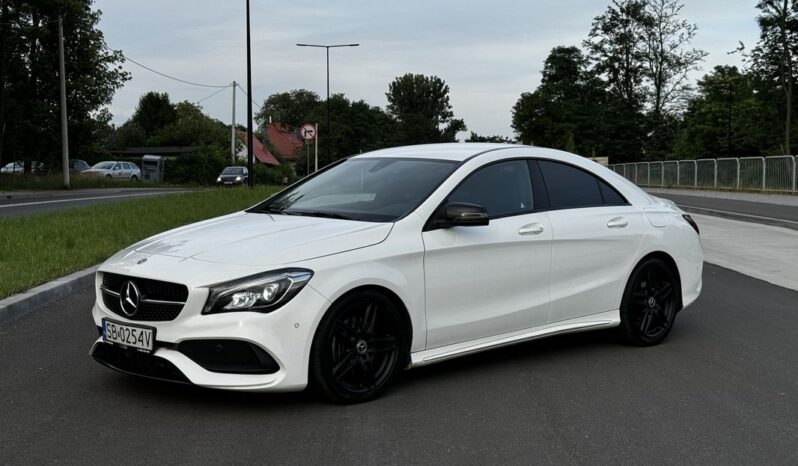 AMG Line Reflektory LED Navi Alcantara 4Matic Automat Keyless-Go